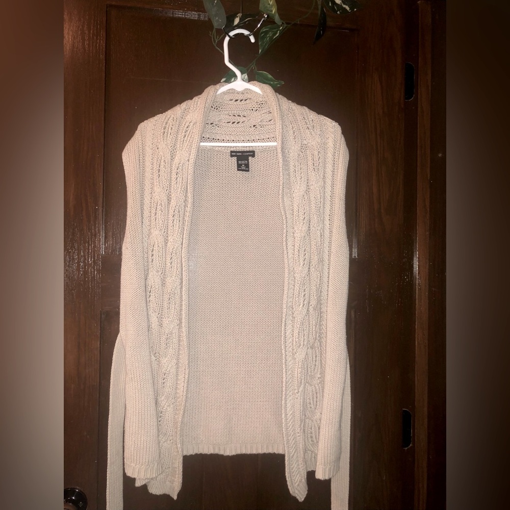 Belted tunic sweater vest | size: medium | NY&Co.